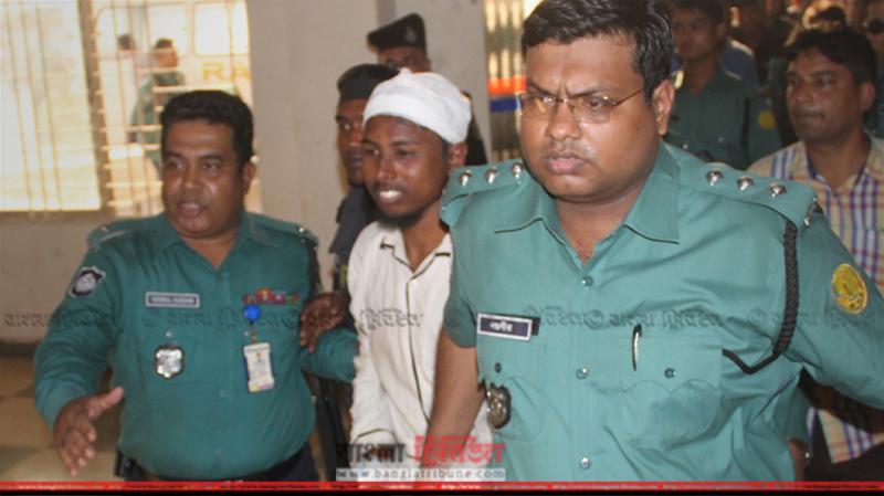 ফয়জুরের একাধিক ফেসবুক আইডি সক্রিয় ছিল জঙ্গিবাদ প্রচারণাতেও