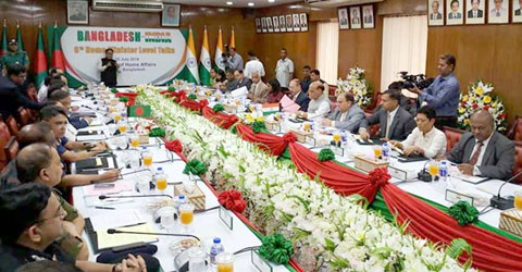 বয়স্ক ও মুক্তিযোদ্ধাদের ৫ বছরের ভিসা দেবে ভারত