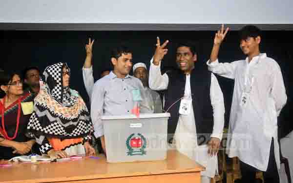 বরিশালে সরওয়ারের ৮ গুণ বেশি ভোট সাদিকের