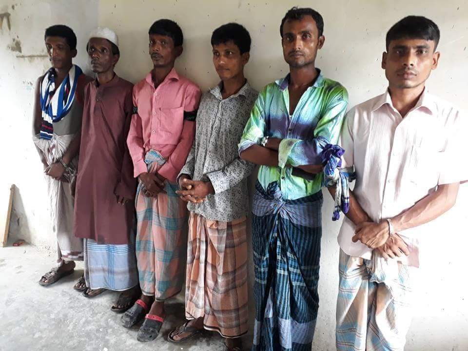 টেকনাফে ১ মাদক বিক্রেতা মহিলাসহ আটক ৭ঃ ভ্রাম্যমান আদালতে করে সাজা