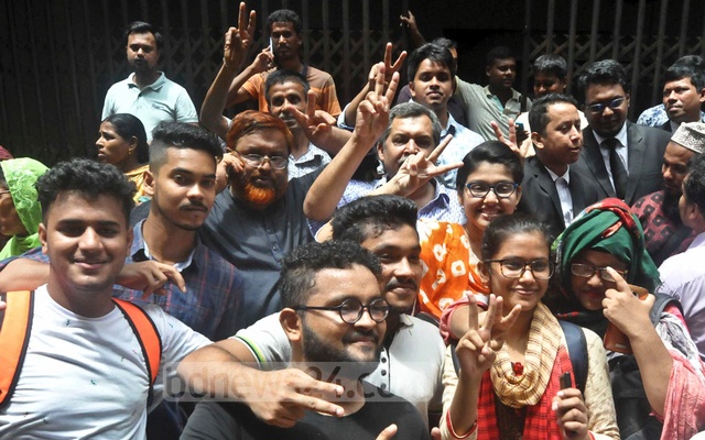 নিরাপদ সড়কের আন্দোলনের মধ্যে গ্রেপ্তার ৪১ শিক্ষার্থীর জামিন