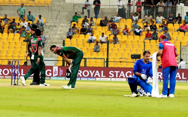 শরীর ভেঙে পড়লে শুধু মন দিয়ে চলে না: মাশরাফি