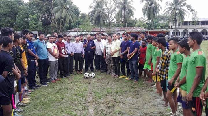 আলীকদমে ইউনিয়ন পর্যায়ে বঙ্গবন্ধু শেখ মুজিবর রহমান (অনুর্ধ ১৭) গোল্ডকাপ ফুটবল টুর্নামেন্টের উদ্বোধন