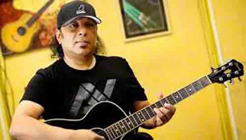 রূপালী গিটার ফেলে চলে গেলেন আইয়ুব বাচ্চু