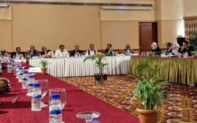 ঐক্যফ্রন্টের বক্তব্য কূটনীতিকদের জানালেন কামাল