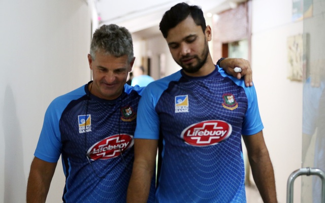 পুরো সেরে উঠতে বিরতির অপেক্ষায় মাশরাফি