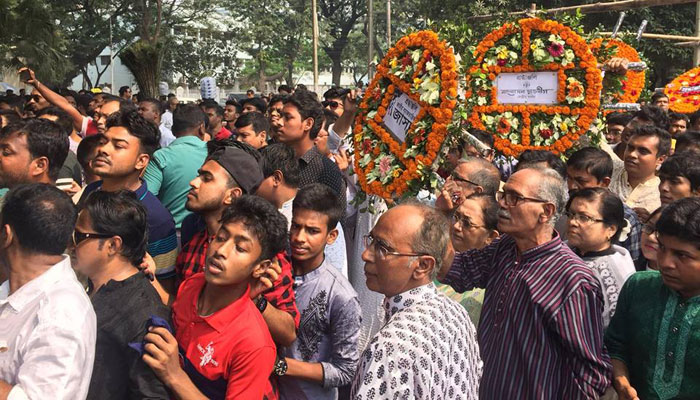 শেষ শ্রদ্ধায় সিক্ত আইয়ুব বাচ্চু