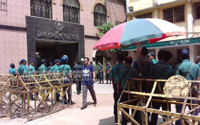 সব কারাগারে আদালত কক্ষ রাখতে নির্দেশনা প্রধানমন্ত্রীর