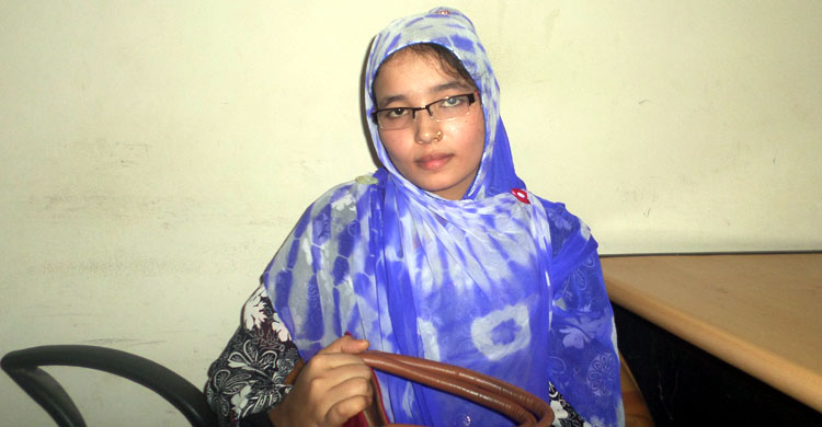 দালালের হাত ধরে কক্সবাজার থেকে গাজীপুরে মীম