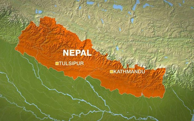 নেপালে শিক্ষা সফরের বাস খাদে, নিহত ২১