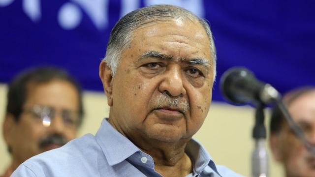 নির্বাচনঃ কামাল হোসেন বিতর্ক