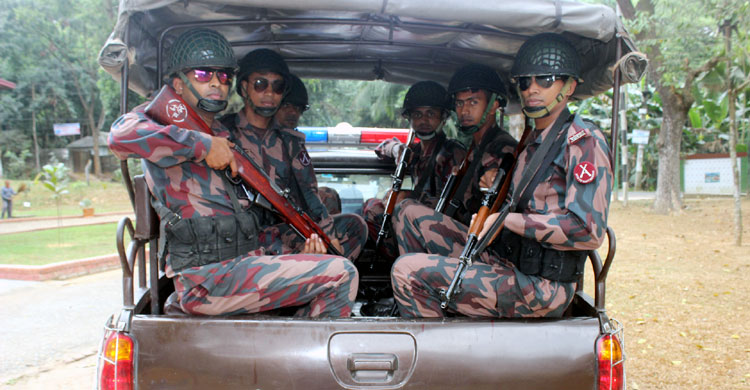 সারাদেশে ১০১৬ প্লাটুন বিজিবি মোতায়েন