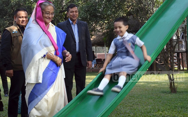 খেলার সঙ্গী প্রধানমন্ত্রী