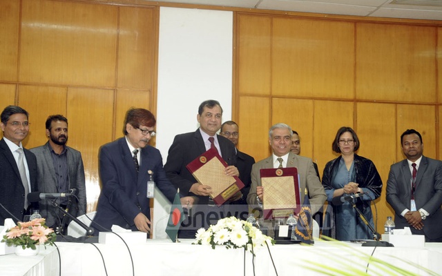 গ্রামের সড়ক সংস্কারে ২০ কোটি ডলার দিচ্ছে এডিবি
