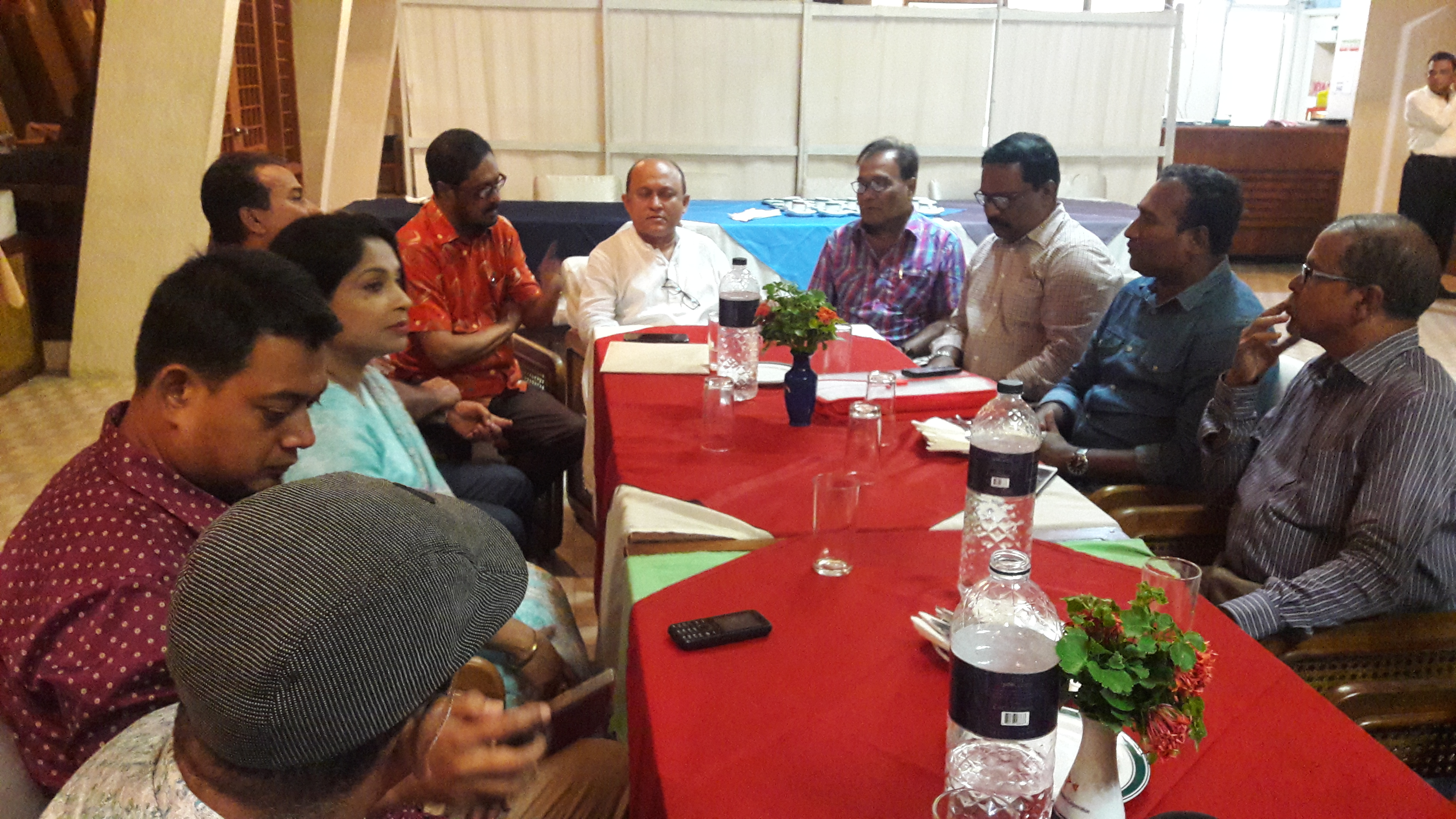 কক্সবাজার বেতারে আরডি’র কোটি টাকার অনিয়ম  ও নারী কেলেংকারী ‘১ সেপ্টেম্বর তথ্য মন্ত্রনালয়ের স্থায়ী কমিটির বৈঠকে ওঠছে’
