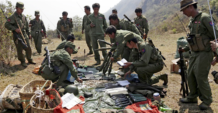 মিয়ানমারে ভয়াবহ সংঘর্ষে ৩০ সেনা নিহত