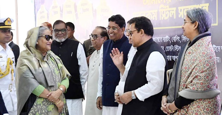 ঢাকায় পৌঁছেছেন প্রধানমন্ত্রী