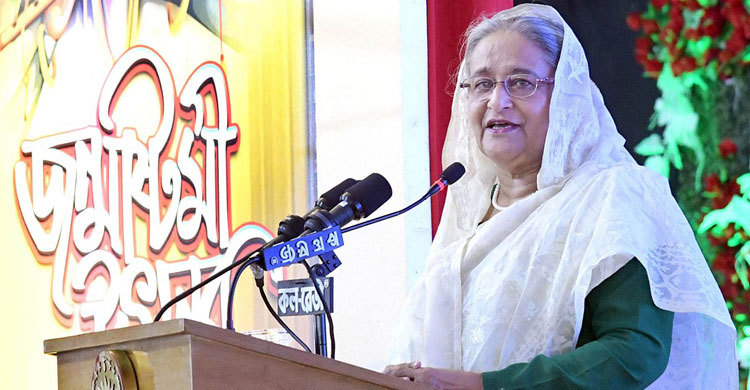আওয়ামী লীগ কখনও ধর্মের বিভাজনে বিশ্বাস করে না