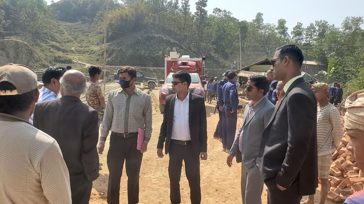 লামার ফের ৬টি ইটভাটা ধ্বংস,১৮ লাখ টাকা জরিমানা