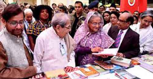 ইচ্ছে মতো ঘুরতে না পারার আক্ষেপ প্রধানমন্ত্রীর