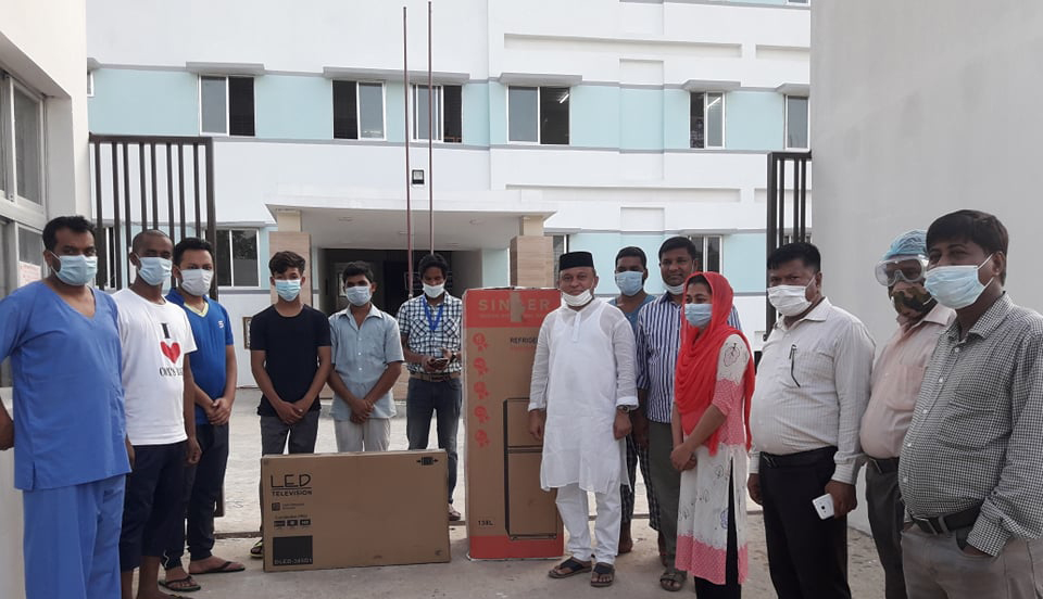 রামুর আইসোলেশন সেন্টারে টিভি- ফ্রিজ দিলেন এমপি কমল