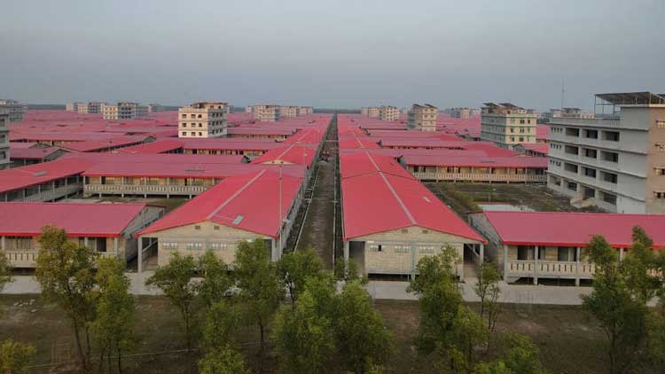 ভাসানচরে ২২ এনজিওর কাজ শুরু