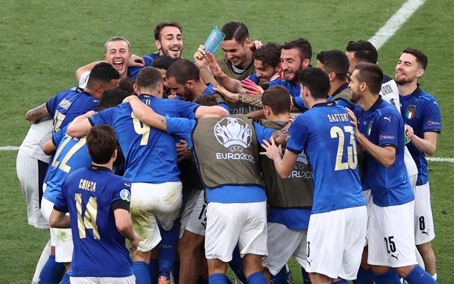 ওয়েলসকে হারিয়েই গ্রুপ সেরা ইতালি