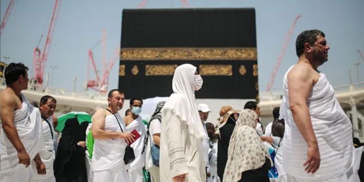 কাবা শরিফে ৬ মাসে ১০ কোটির বেশি মুসল্লির আগমন