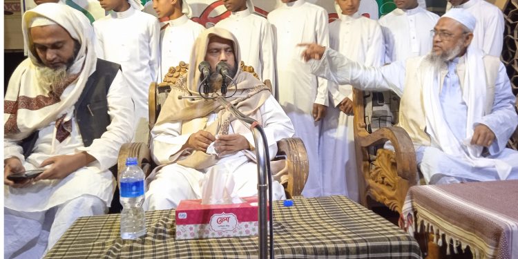 অশ্লীলতা, অপকর্ম, সামাজিক ব্যভিচার থেকে দূরে থাকতে হবে: মাওলানা ওবাইদুল্লাহ হামজা