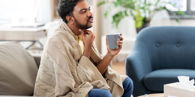 মুখের ক্যান্সারের যে প্রাথমিক লক্ষণগুলো উপেক্ষা করবেন না