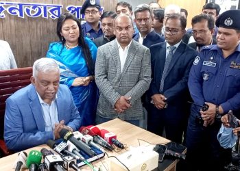 নির্বাচন ছাড়া ক্ষমতার পরিবর্তন হবে না : স্বরাষ্ট্রমন্ত্রী
