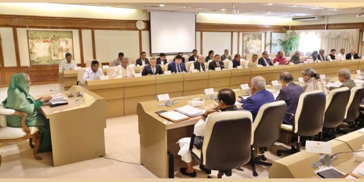 নির্বাচনে সাংবাদিক-পর্যবেক্ষকদের বাধা দিলে ৭ বছরের জেল