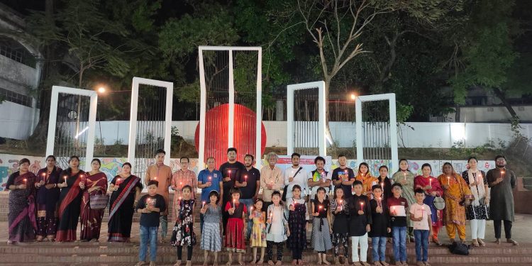 ২৫ শে মার্চ কালরাত্রি স্মরণে সত্যেন সেন শিল্পীগোষ্ঠীর আলোক প্রজ্জ্বলন