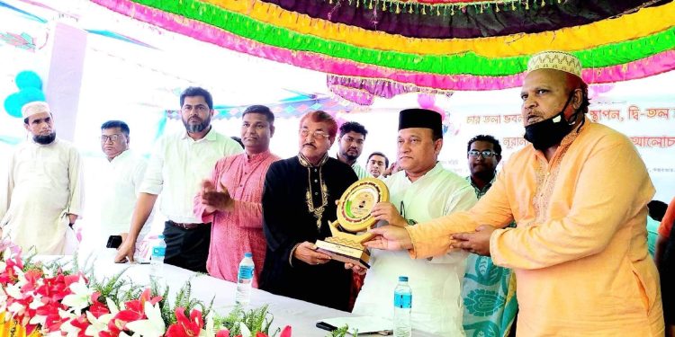 প্রজন্মকে স্মার্ট বাংলাদেশের যোগ্য নাগরিক হিসেবে গড়ে তুলতে হবে – এমপি কমল