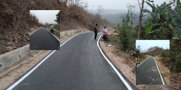 লামার গজালিয়া ফাইতং বানিয়াছড়া সড়ক প্রাকৃতিক সৌন্দর্যে ভরপুর