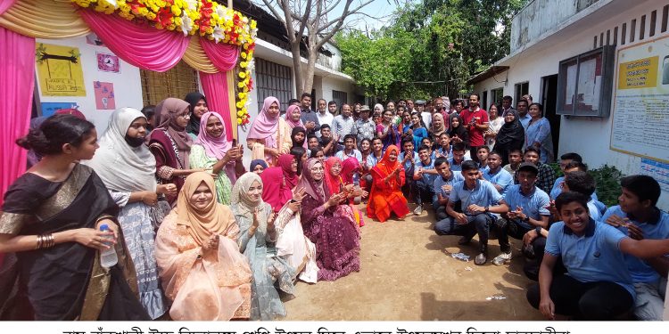 রামু বাঁকখালী উচ্চ বিদ্যালয়ে শ্রেণি উৎসবে শিক্ষার্থীদের উচ্ছ্বাস