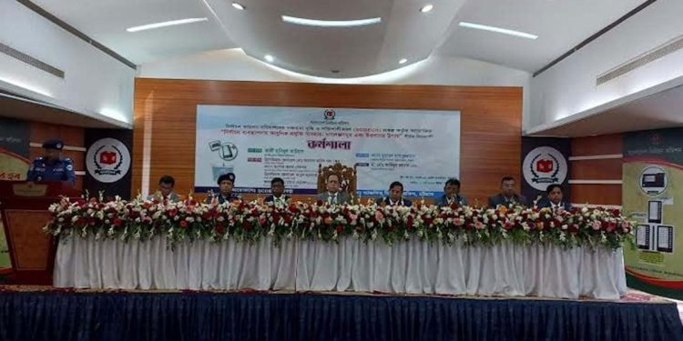 ইভিএম নির্ভরযোগ্য, এটা নিয়ে কোনো অভিযোগ নেই : সিইসি