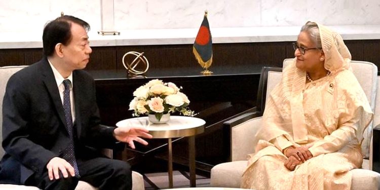 এডিবির কাছে আরও সহায়তা চাইলেন প্রধানমন্ত্রী