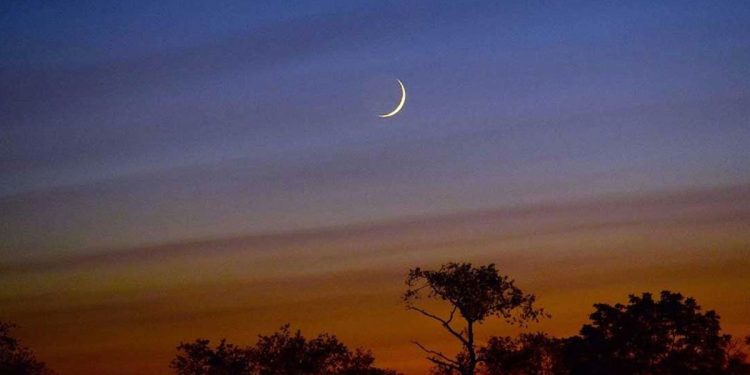 শুক্রবার দেখা যেতে পারে চাঁদ, শনিবার ঈদ : আবহাওয়া অধিদপ্তর