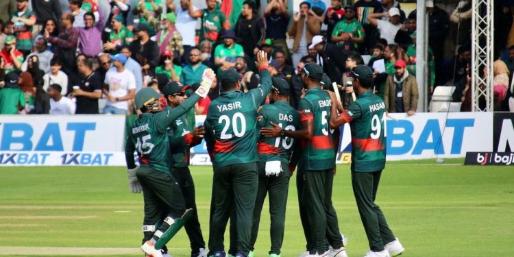 মুস্তাফিজ-হাসানের তোপে বাংলাদেশের সিরিজ জয়