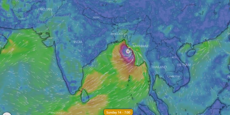 সন্ধ্যায় ঘূর্ণিঝড়, সকালের মধ্যে প্রবল ঘূর্ণিঝড়ে রূপ নেবে মোখা