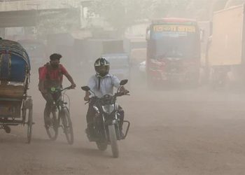 বায়ুদূষণে ঢাকার অবস্থান আজ ১১তম