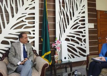 বাংলাদেশে সুষ্ঠু ও অংশগ্রহণমূলক নির্বাচন চায় যুক্তরাজ্য : সিইসি