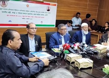 সব জেলাতেই ডেঙ্গু ছড়িয়েছে : স্বাস্থ্যমন্ত্রী