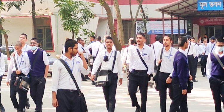 একাদশ শ্রেণিতে ভর্তির দ্বিতীয় ধাপে আবেদন শুরু