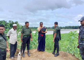 রামুতে অবৈধ বালু উত্তোলনকালে দুইটি ড্রেজার জব্ধ:  ১ লাখ ৯০ হাজার টাকা জরিমানা
