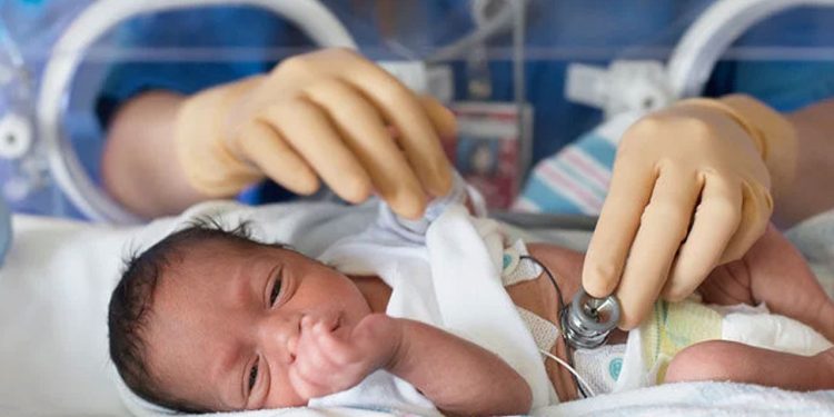 শিশুর হার্টে ছিদ্র কেন হয়?