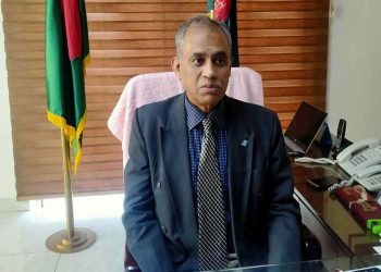 নির্বাচনে স্ট্রাইকিং ফোর্স হিসেবে থাকবে সেনাবাহিনী : ইসি আলমগীর