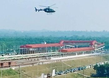 উদ্বোধনী রেলে চড়ে রামু আসলেন প্রধানমন্ত্রী