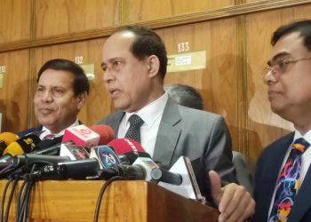 নির্ধারিত সময়ে নির্বাচন করতে আমরা বাধ্য : সিইসি